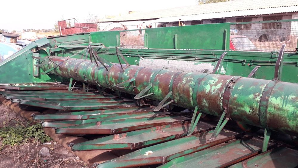 Продам комбайн Дон 1500 б