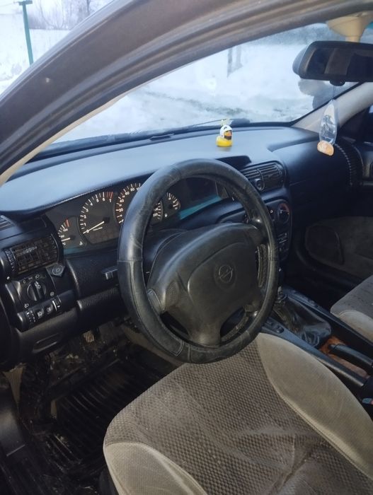 Продаж Опель омега.