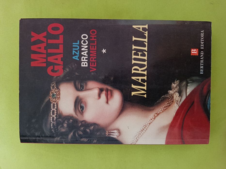 Lote dourado de 8 LIVROS ( I )