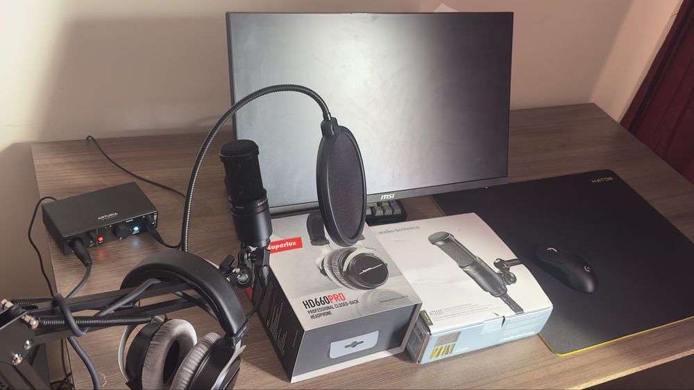 Студійний мікрофон АТ2020 + xlr