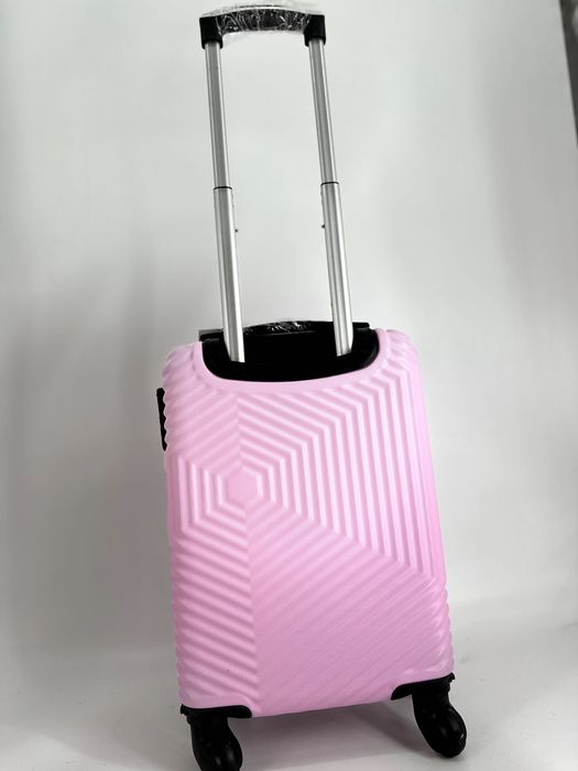 Nowa walizka kabinowa 52 cm Ryanair pudrowy róż
