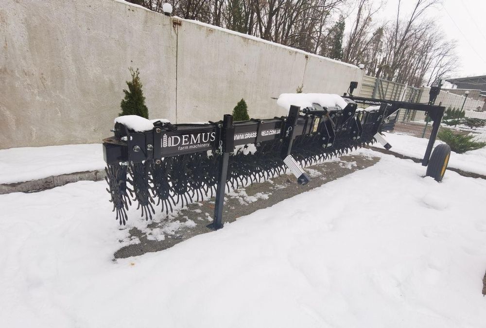 Ротаційні борони Американські Yetter , Демусь