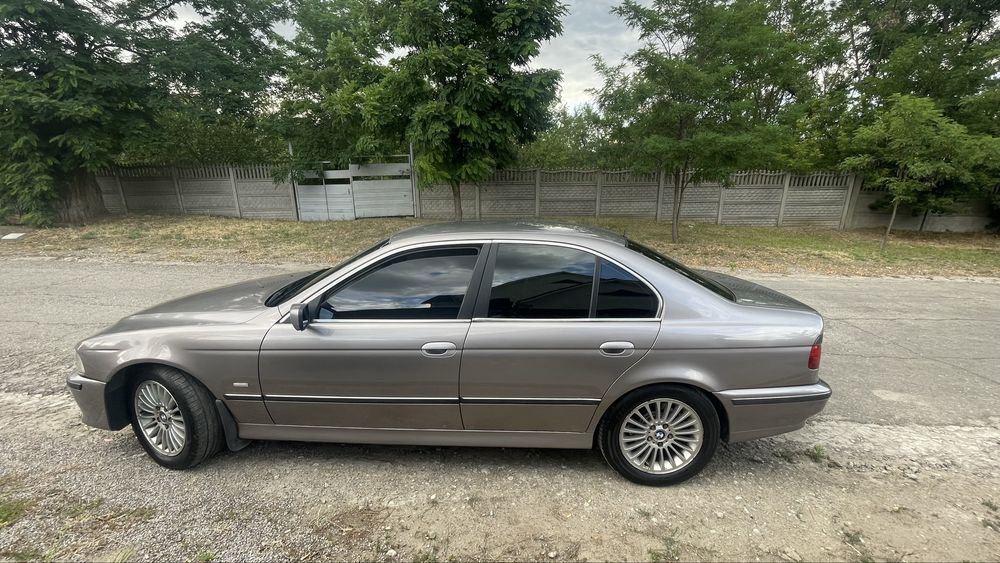 BMW E39 m52b20tu