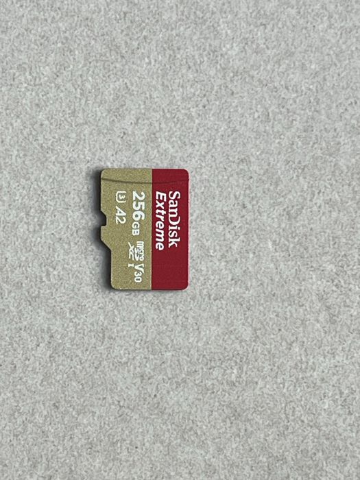 Карта памʼяті SANDISK Extreme microSDXC 256GB UHS-I U3 V30