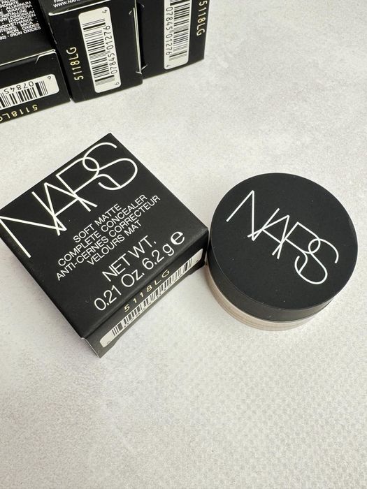 Консилер Nars у шайбі шайба Vanilla
