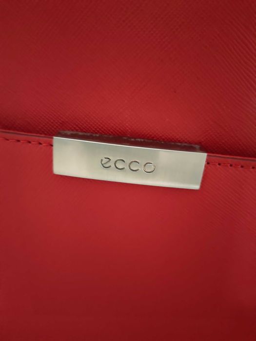 Сумочка жіноча "ECCO" . Червона, розмір 30см x 23cм x 10см