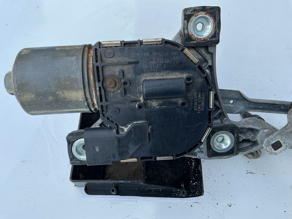motor limpa vidro frente  volvo v50 ano 2007