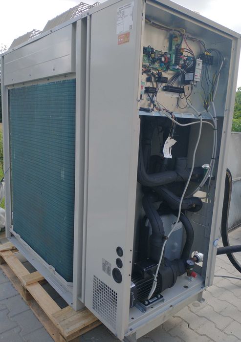 Chiller agregat wody lodowej pompa ciepła Daikin 32/40kW
