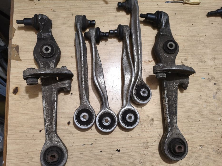 Wahacze + Sworzenie passat b5 / audi gorne dolne banan