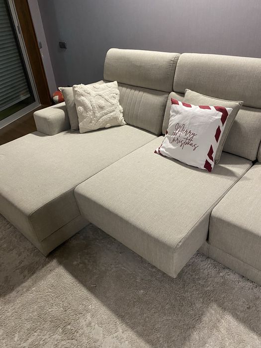Sofá com Chaise Longue