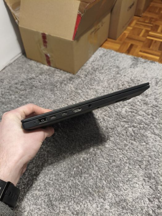 Lenovo Thinkpad P1 Gen 3 i7-10750H 16/256GB Nvidia Quadro T2000 Max-Q