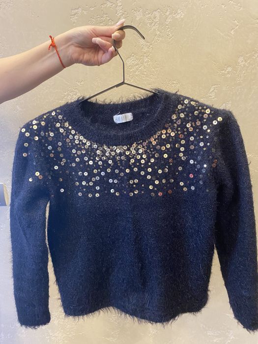 Світерок (на дівчинку).