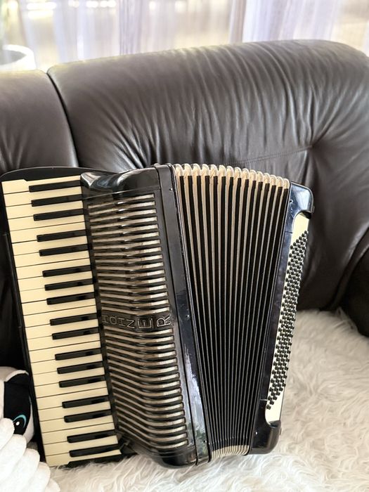 Akordeon hohner 120 bas