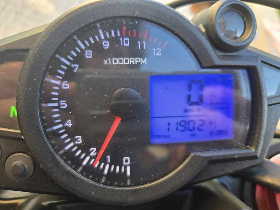 Vendo mota mitt ZY125-15A  gasolina