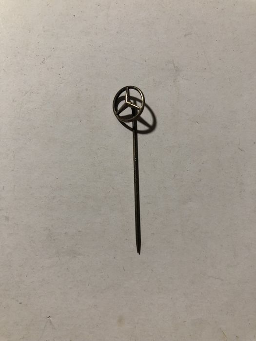 Alfinete lapela da mercedes
