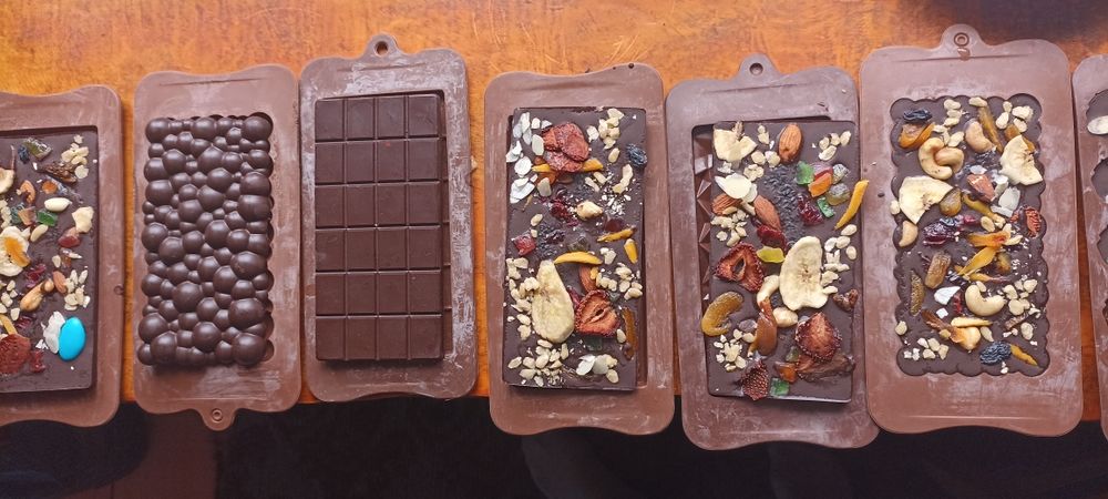 Шоколад на меду для дітей органічний домашній крафтовий