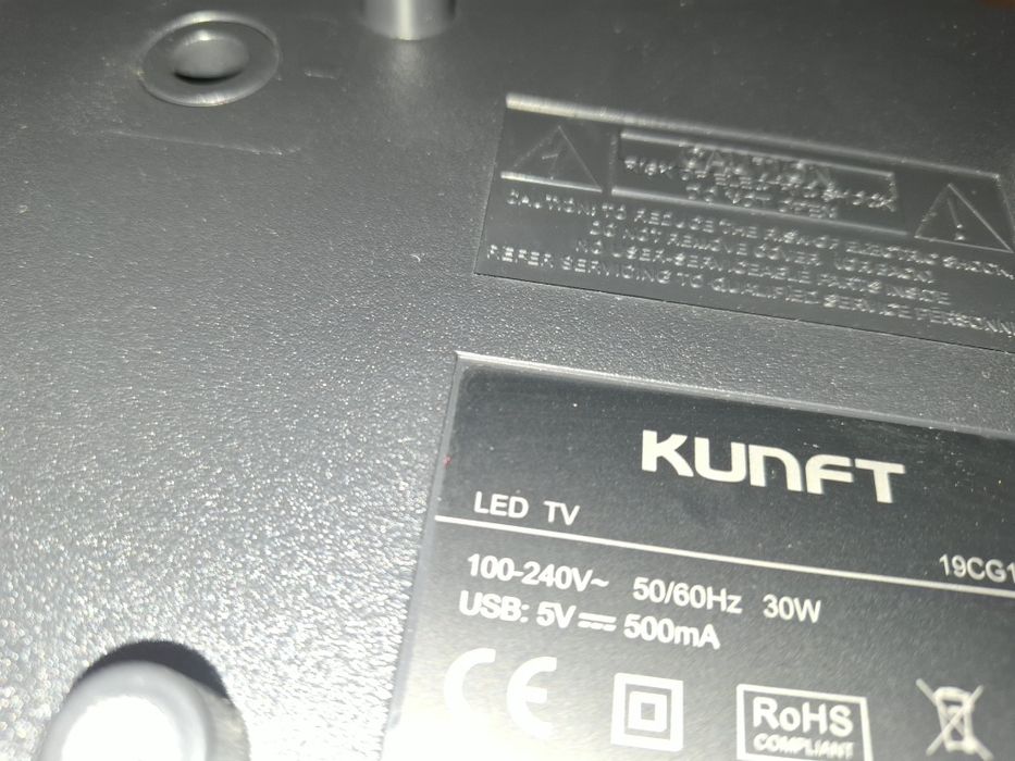 Televisão  da marca KUNFT   preto