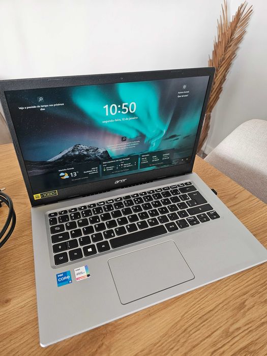 Notebook Acer 14, full HD i5