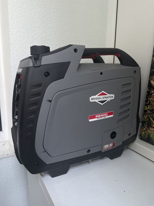 Генератор Briggs & Stratton P2400
