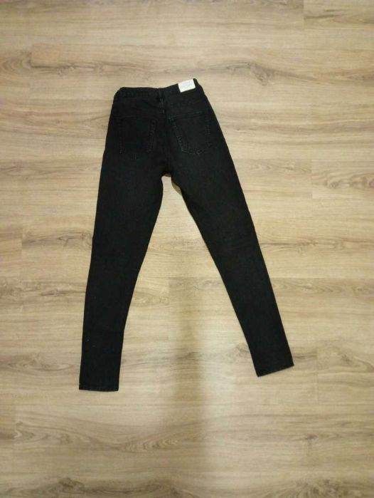 Скінні Cheap Monday