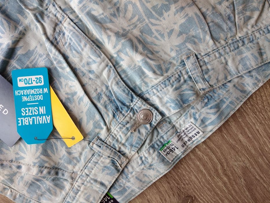 Spodenki Reserved roz. 146 NOWE