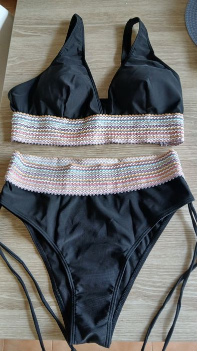 Biquini cueca alta XL novo