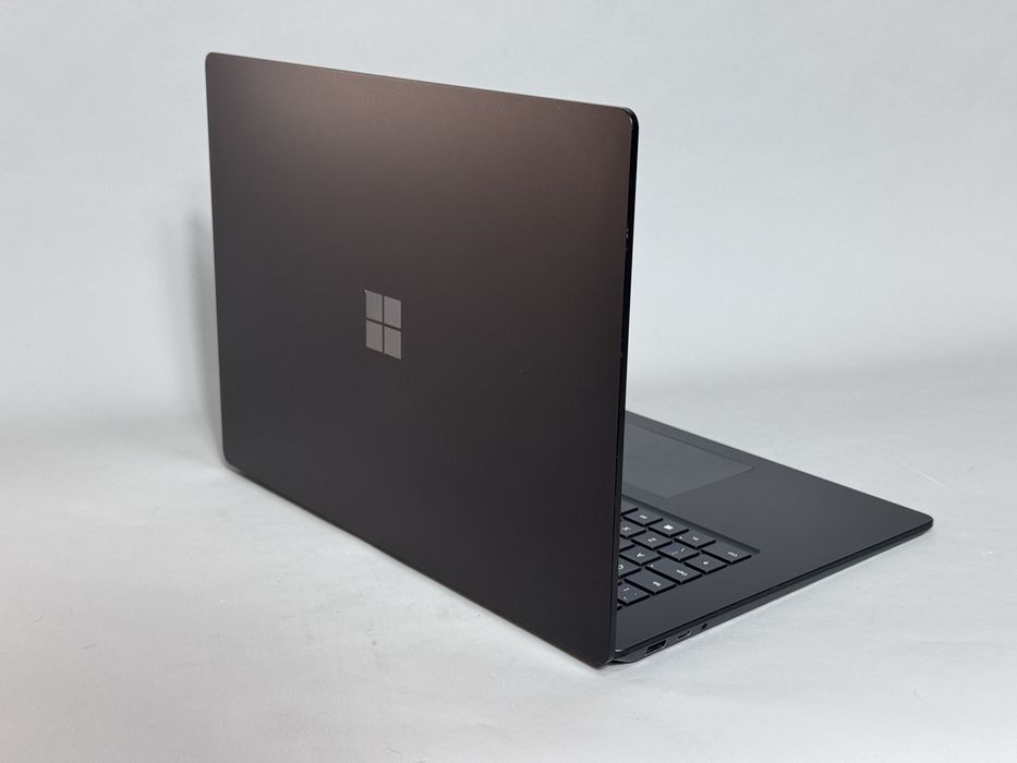 Microsoft Surface Laptop 4 / 15.6 / Ryzen 7 / Ram 16 / Ssd 512