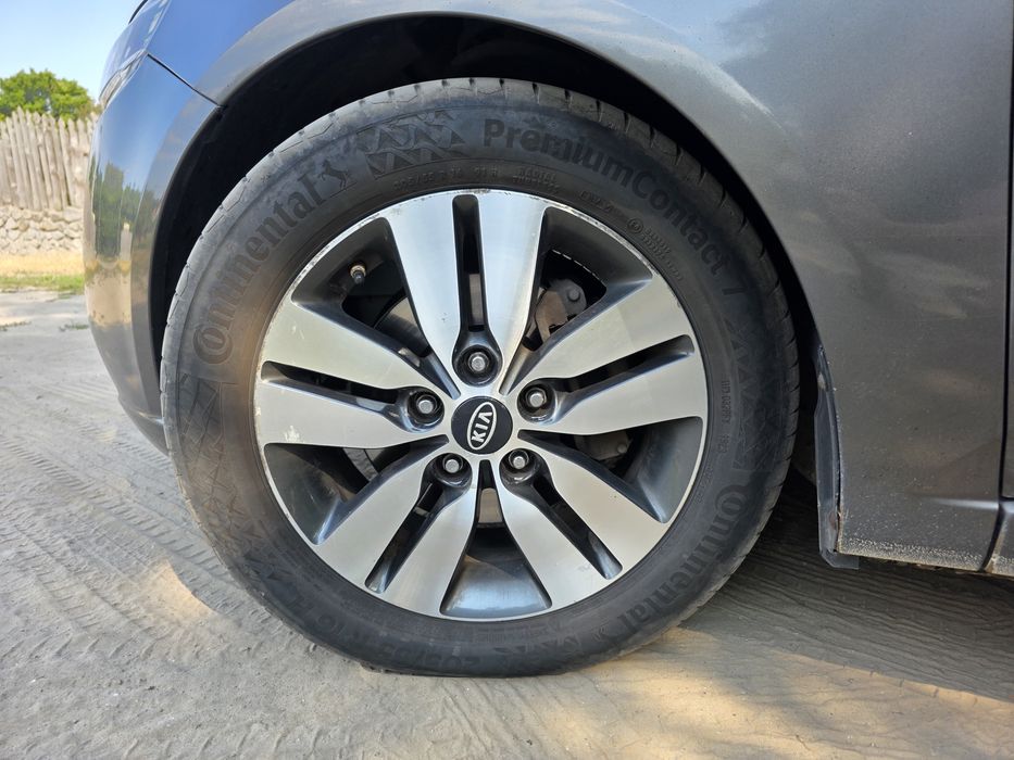 KIA Forte/Cerato 2012