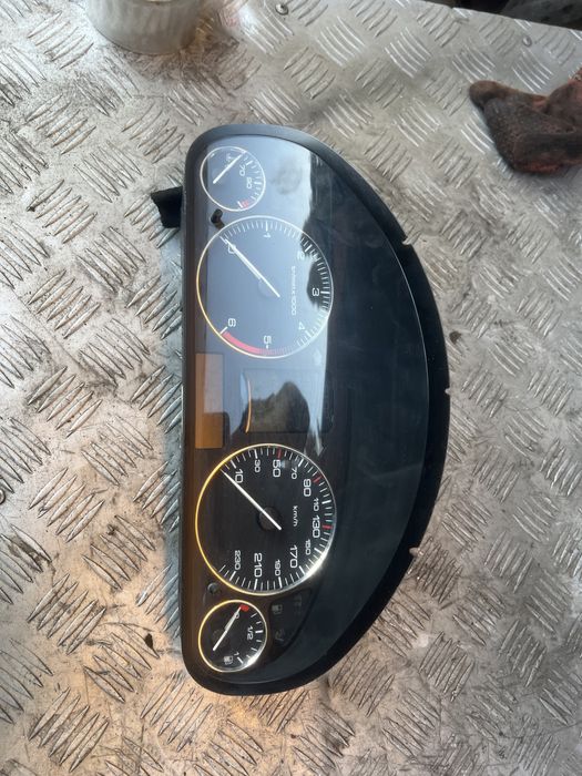 Peugeot 407 - Купити панелі приладів - Ціна на OLX.ua