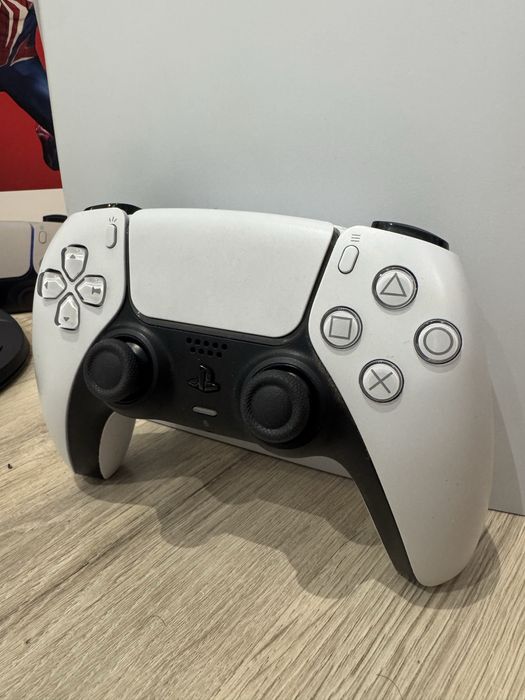 Konsola PS5 z Napędem Sony Playsation 5