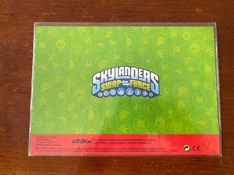 Caderneta Cromos-Bollycao-Skylanders- Swap Force-60-Cromos Por Colar