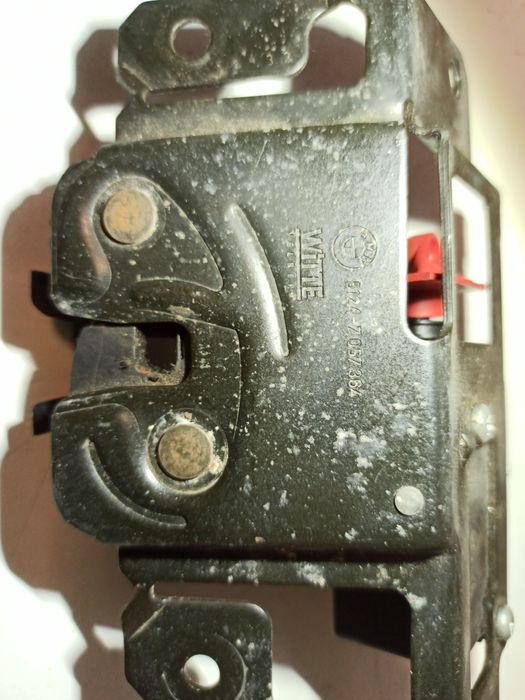 Fecho da Mala - BMW 3 Compact (E46) | 01 - 05