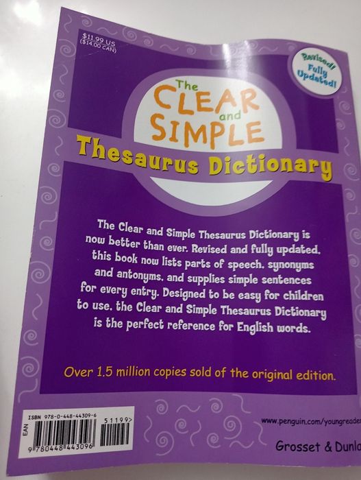 The Clear and Simple Thesaurus Dictionary (lekko pofalowany)