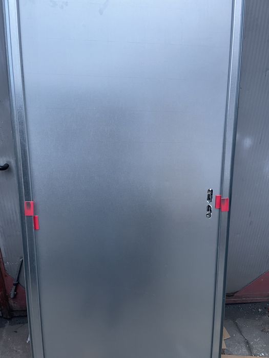 Drzwi stalowe ocynk i malowane 90 kompletne