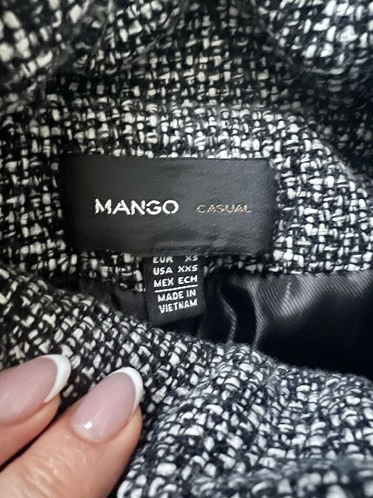 Пальто Mango