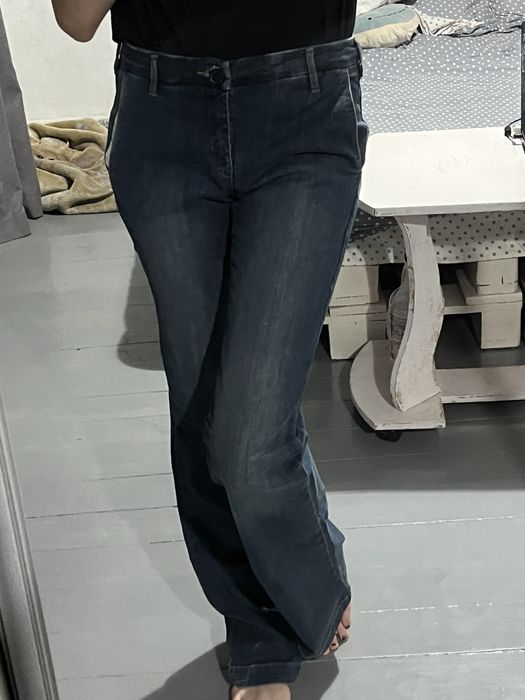 Джинси кльош