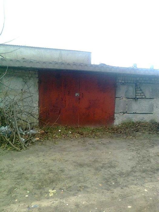Гараж на 2 автівки 46м2