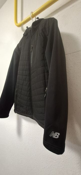 Kurtka New Balance z kapturem /S/czarna
