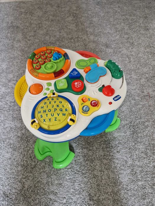 Mesa de actividades Chicco