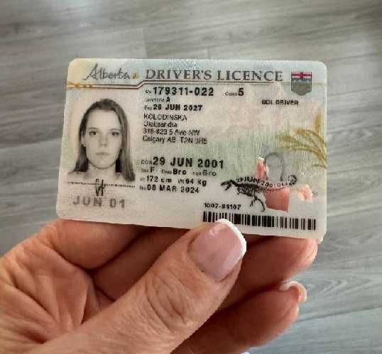 Інструктор з водіння для дівчат у Києві. Автоінструктор для автоледі!