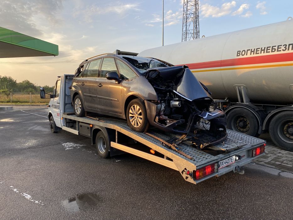 Евакуатор Летичів. Послуги евакуатора. Перевезення по Україні