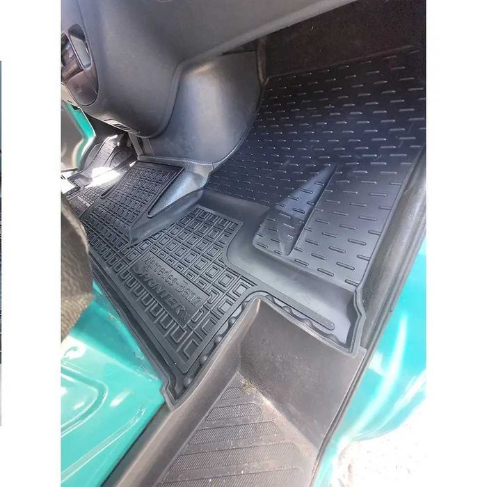 Килимки для Спрінтер \ Mercedes Sprinter 901\ 905\ 906\ 907\ AVTO-Gumm