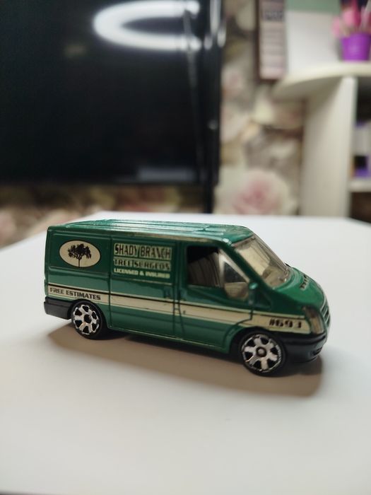 форд транзит моделька масштаб 1:69