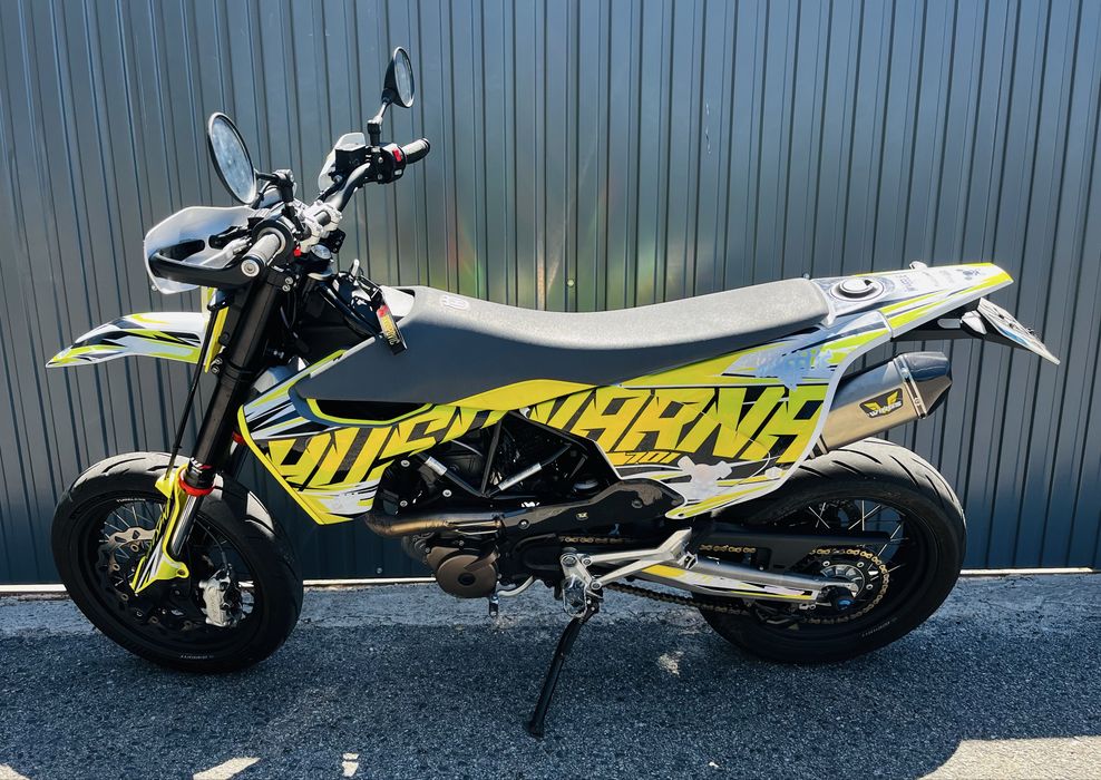 Husqvarna 701 SUPERMOTO
