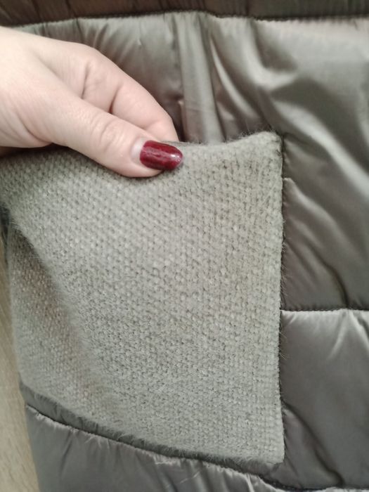 Пуховик жіночий 46-48розмір