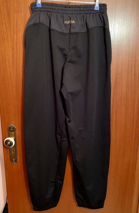 ULTIMAS - NIKE SELEÇÃO PORTUGAL Calças Fato Treino com emblema seleção