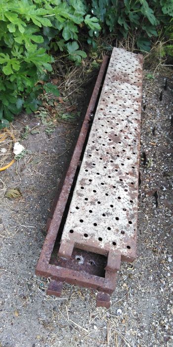 Conjuntos de Pranchas e cruzetas de andaime mais capacete para obra