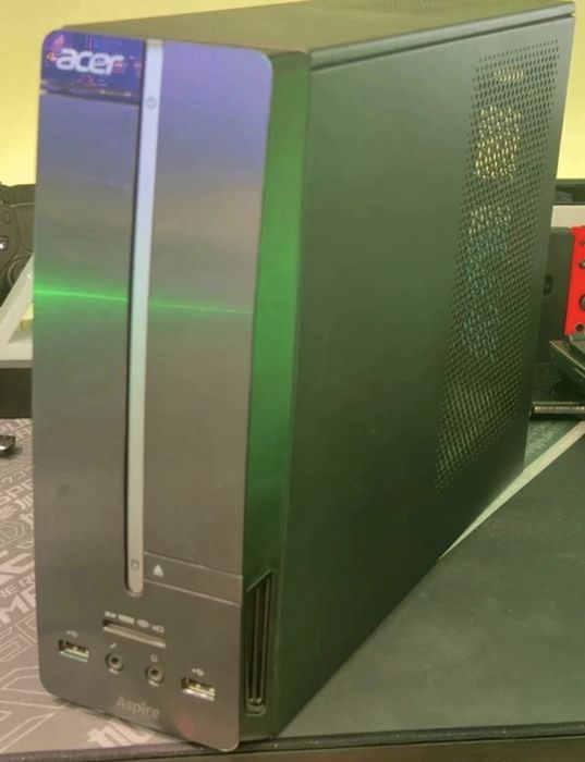Acer Aspire XC-603 J1900 4gb Ram 240gb ssd