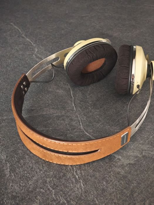Sennheiser Momentum On-Ear (Brown)