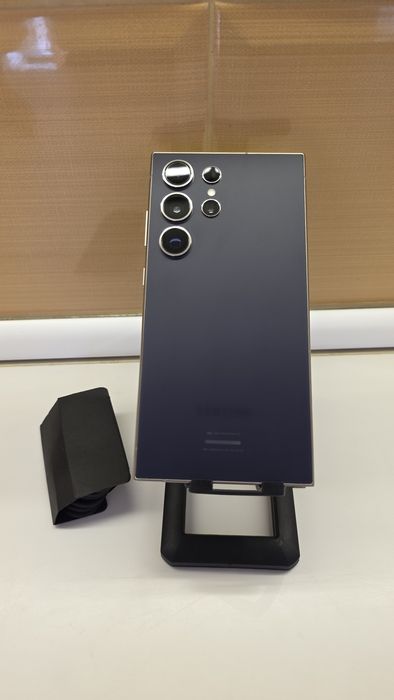 Samsung S24 ultra 12/256. 1sim. Америка. Новое состояние.